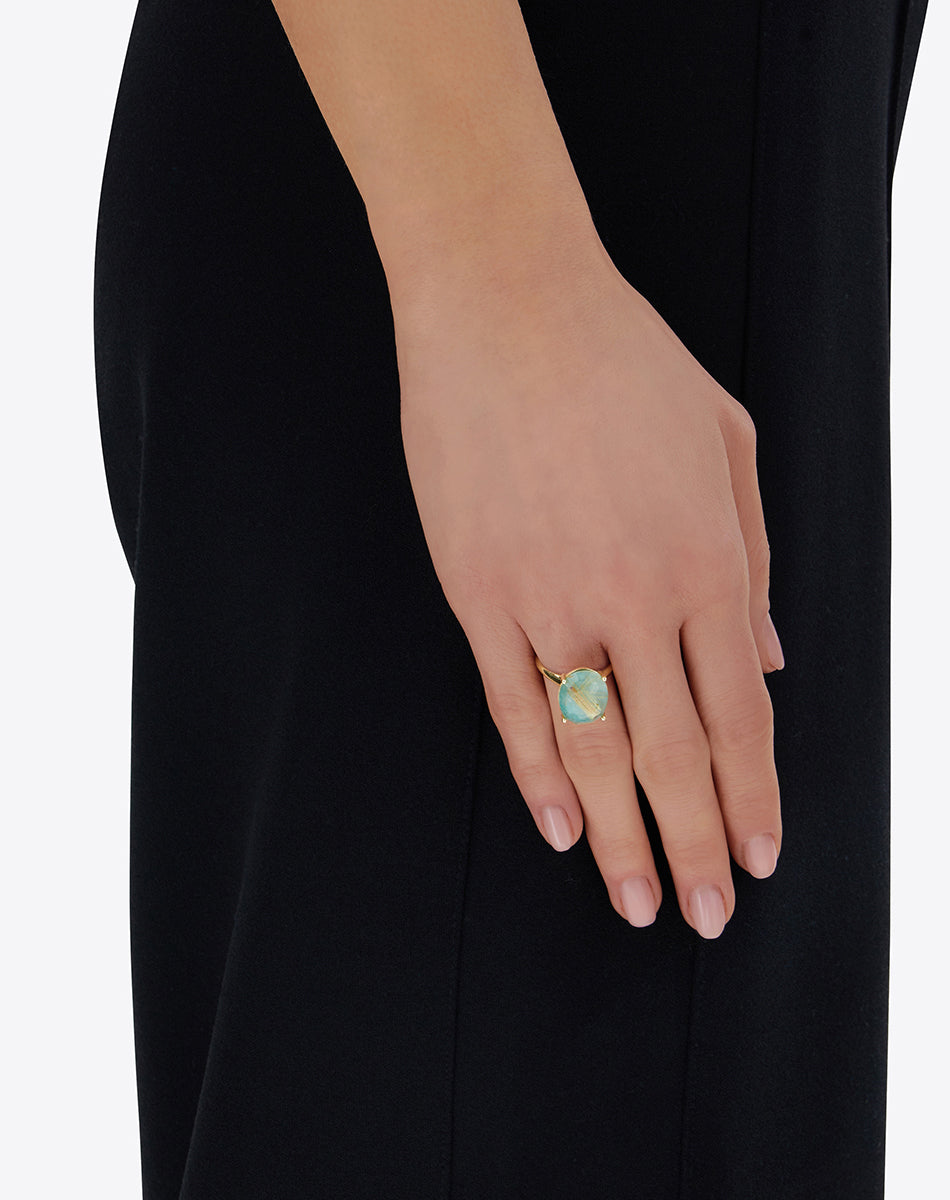 "Ipanema Maré" ring in polished gold, with doublet in rutilated quartz, mother-of-pearl and amazonite (large)