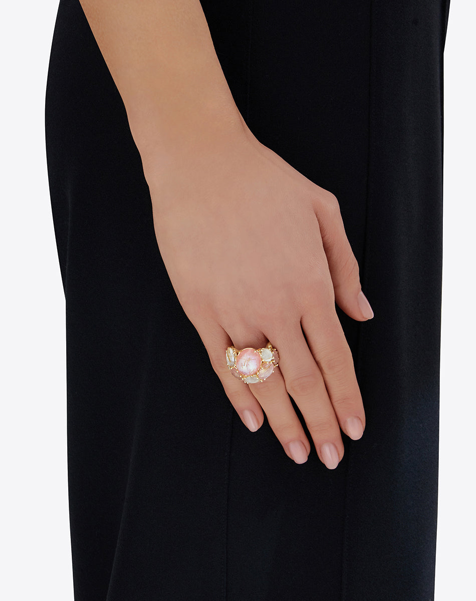 "Ipanema Sol" band ring in polished gold, with triplet of rutilated quartz, mother-of-pearl and pink jade