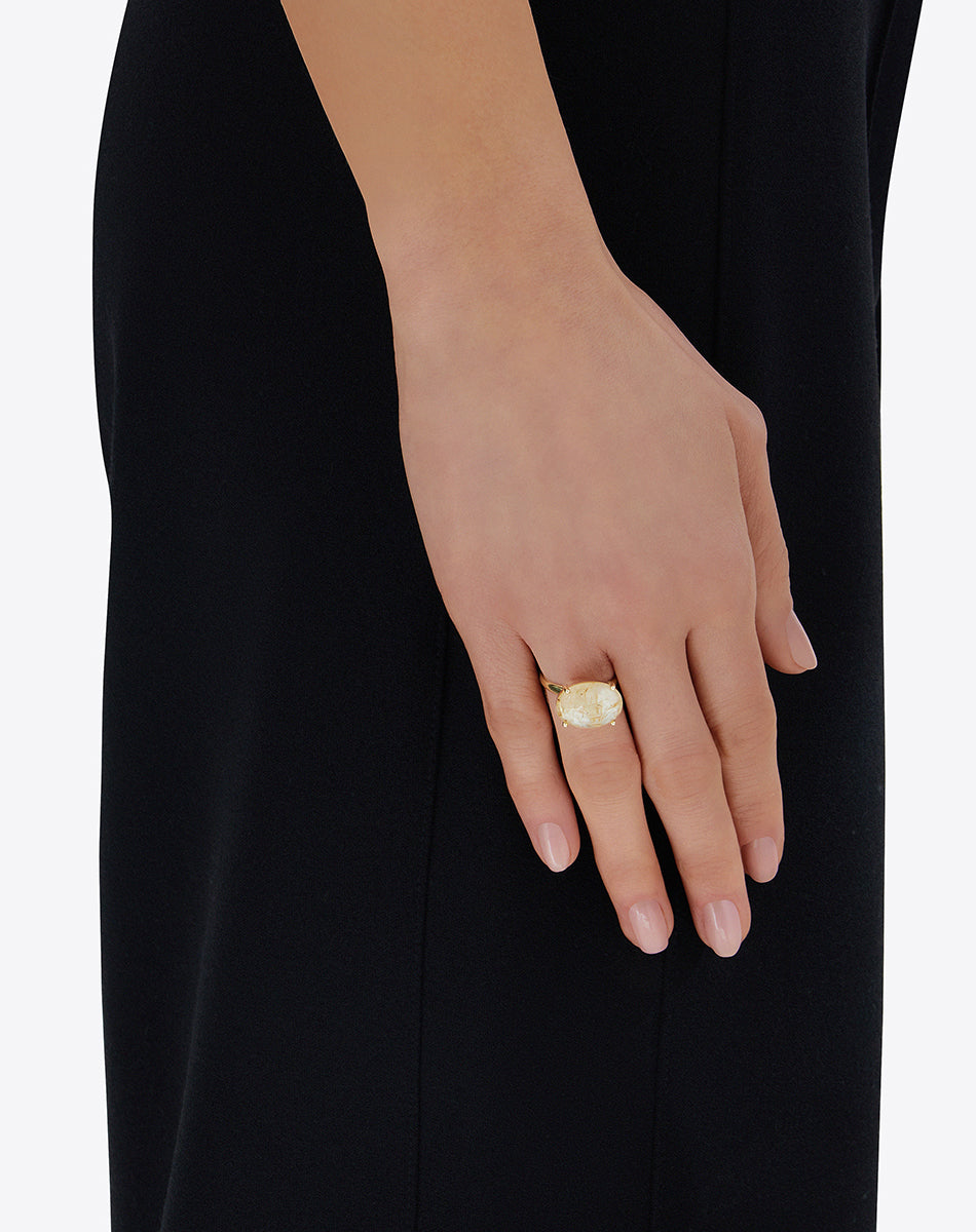 "Ipanema Duna" ring in polished gold, with doublet in rutilated quartz and mother-of-pearl (large)