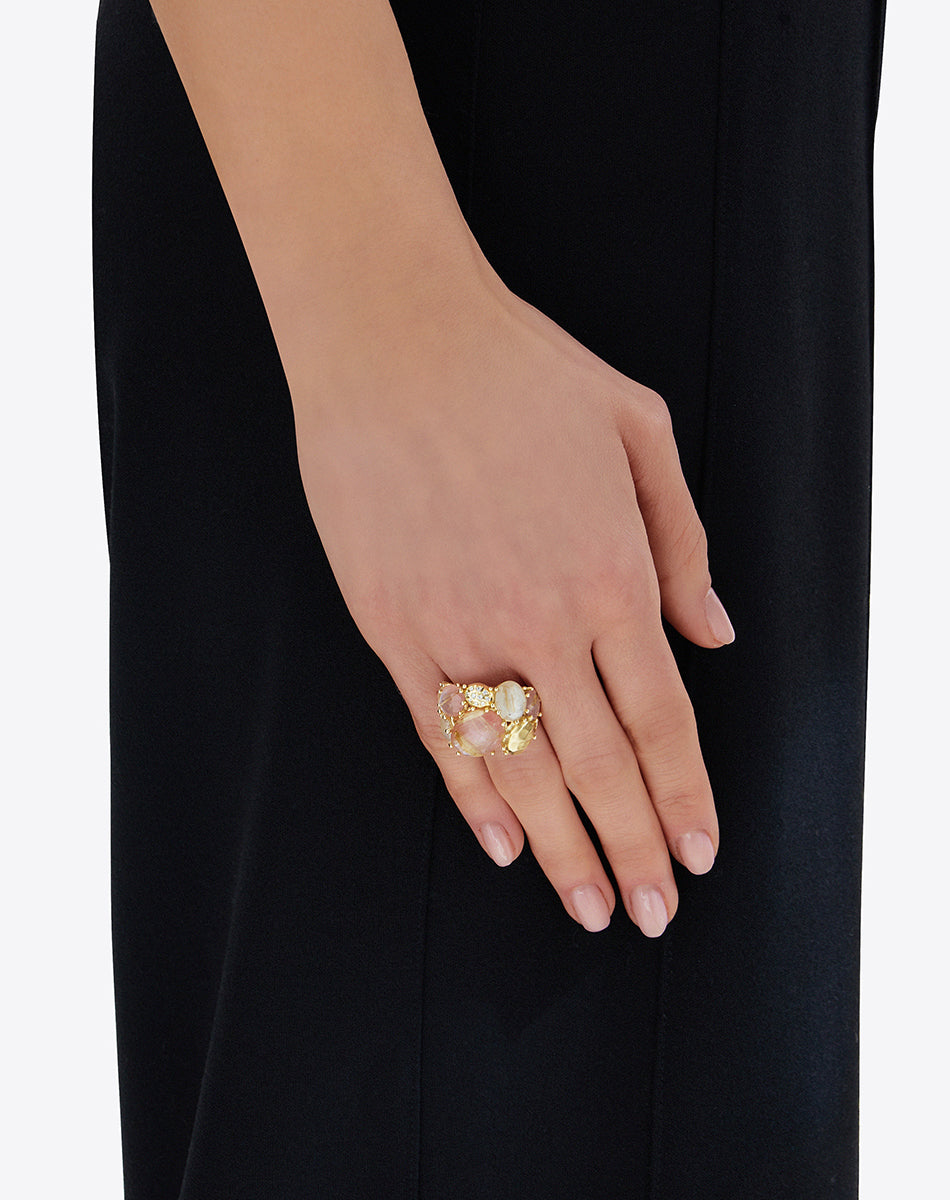 "Ipanema Sol" band ring in polished gold, with triplet of rutilated quartz, mother-of-pearl, pink jade and diamonds