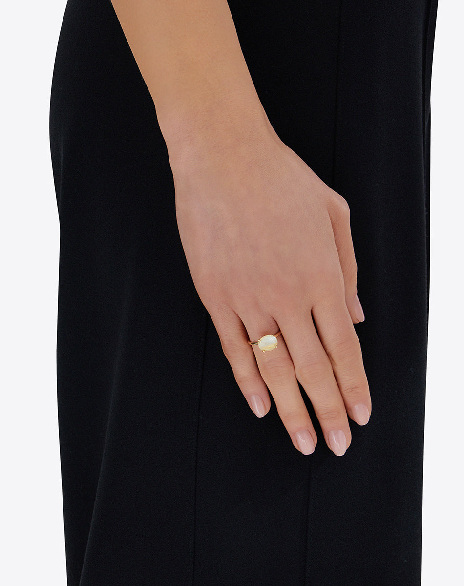"Ipanema Duna" ring in polished gold, with doublet in rutilated quartz and mother-of-pearl (medium)