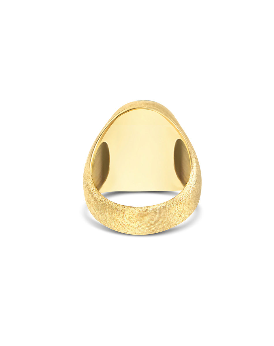 Violetta “Muse” signet ring in engraved gold, lepidolite and mother-of-pearl (large)