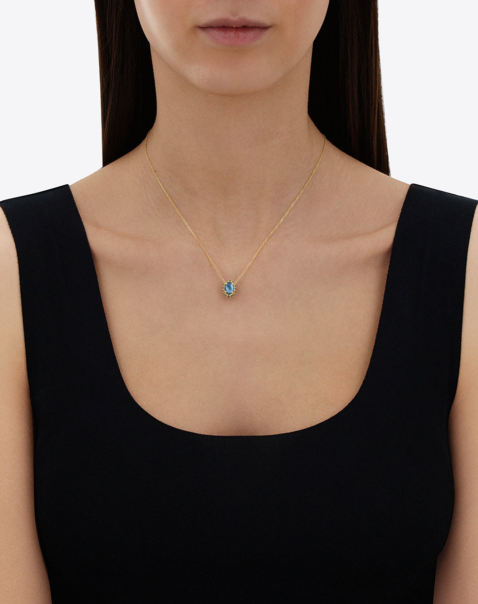 Reverse necklace (small)