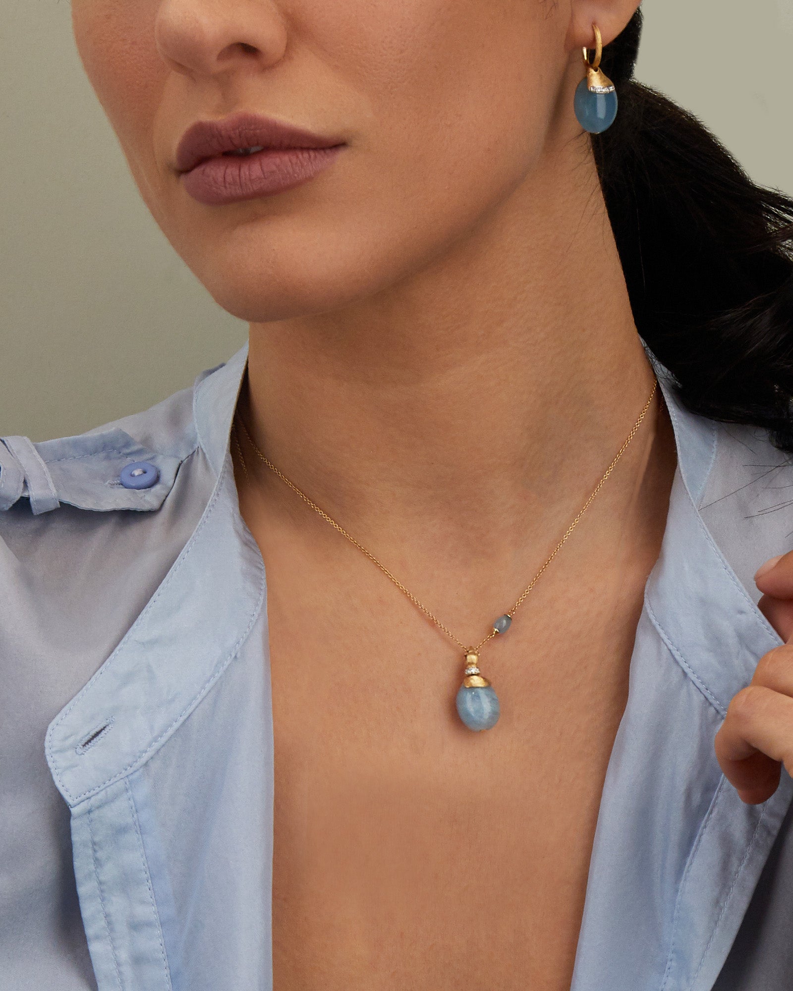 "Azure" Gold, diamonds and Aquamarine necklace (large)