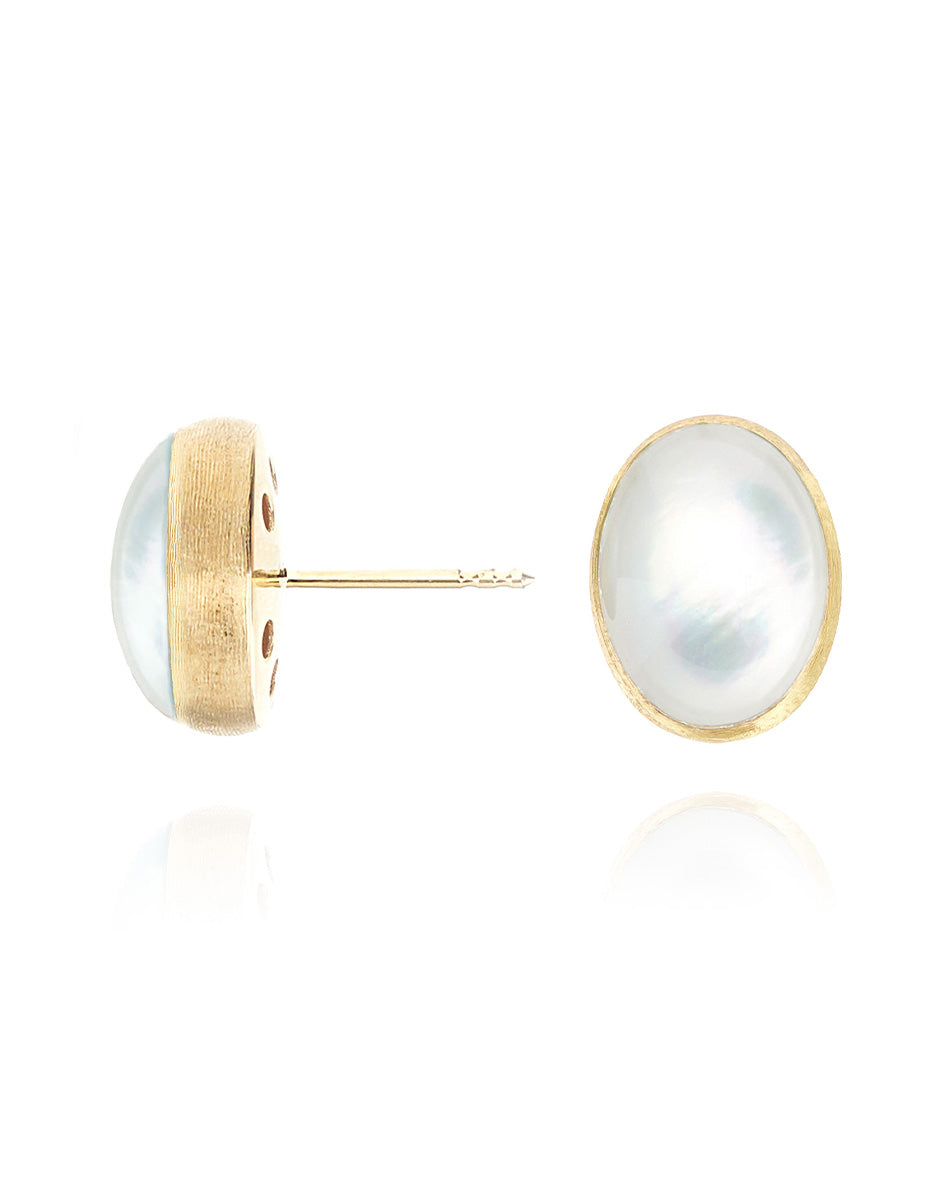 Dolcevita “Muse” stud earrings in engraved gold, mother-of-pearl and rock crystal (small)