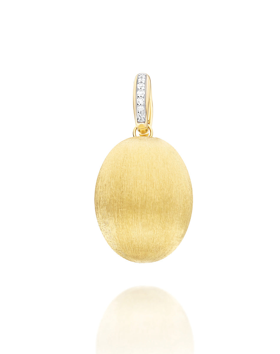 Boules charm (big), in engraved gold and diamonds