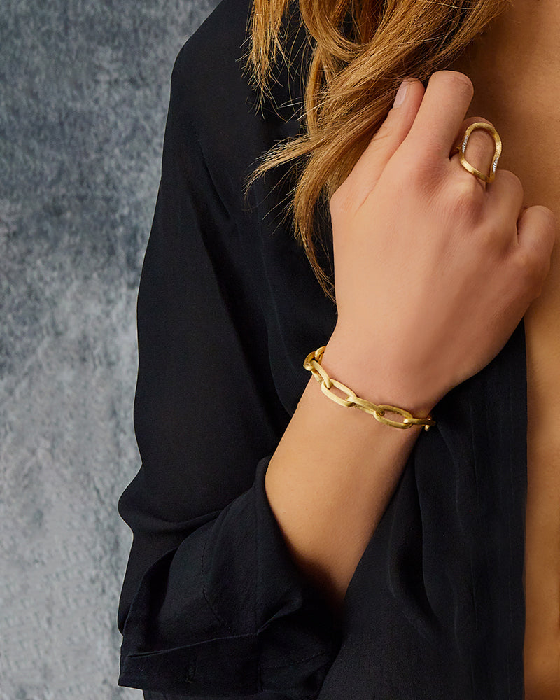 Libera Gold Chain Bracelet with Diamonds