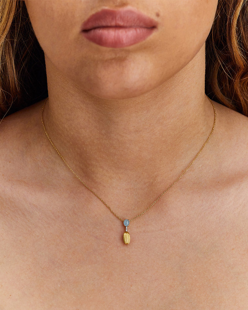 "Azure" Gold, diamonds and Aquamarine dainty short  necklace