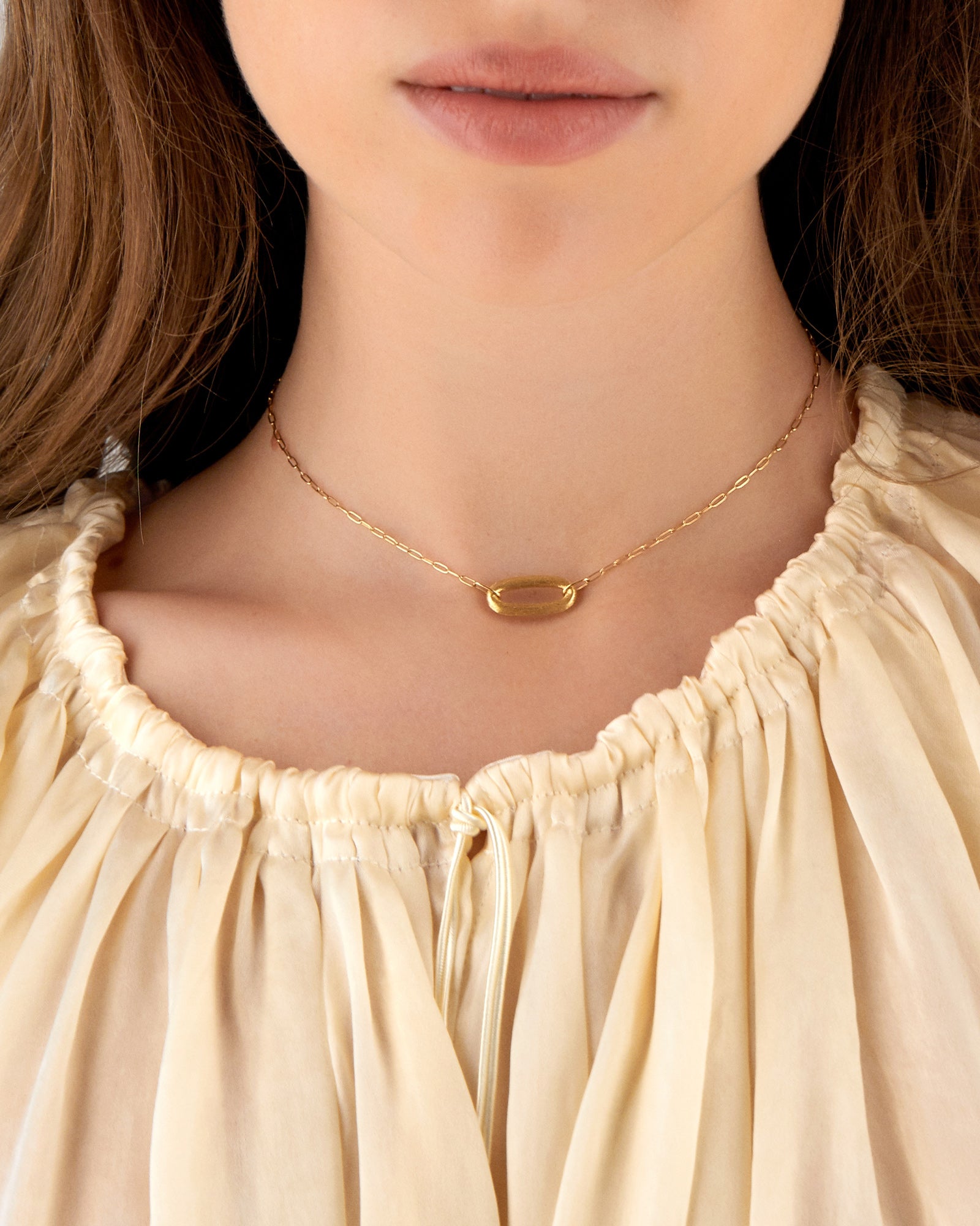 LIBERA Gold oval ring necklace